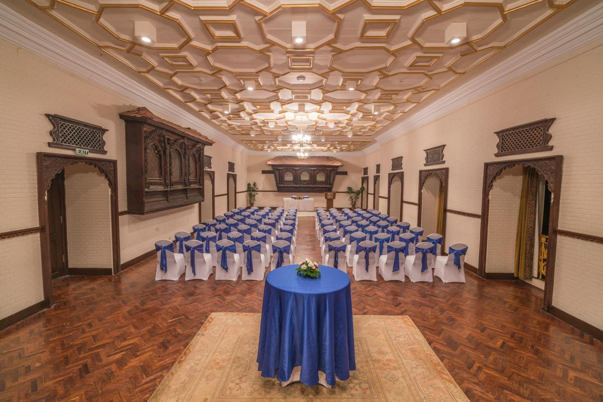 Hotel Yak&Yeti Katmandu Dış mekan fotoğraf