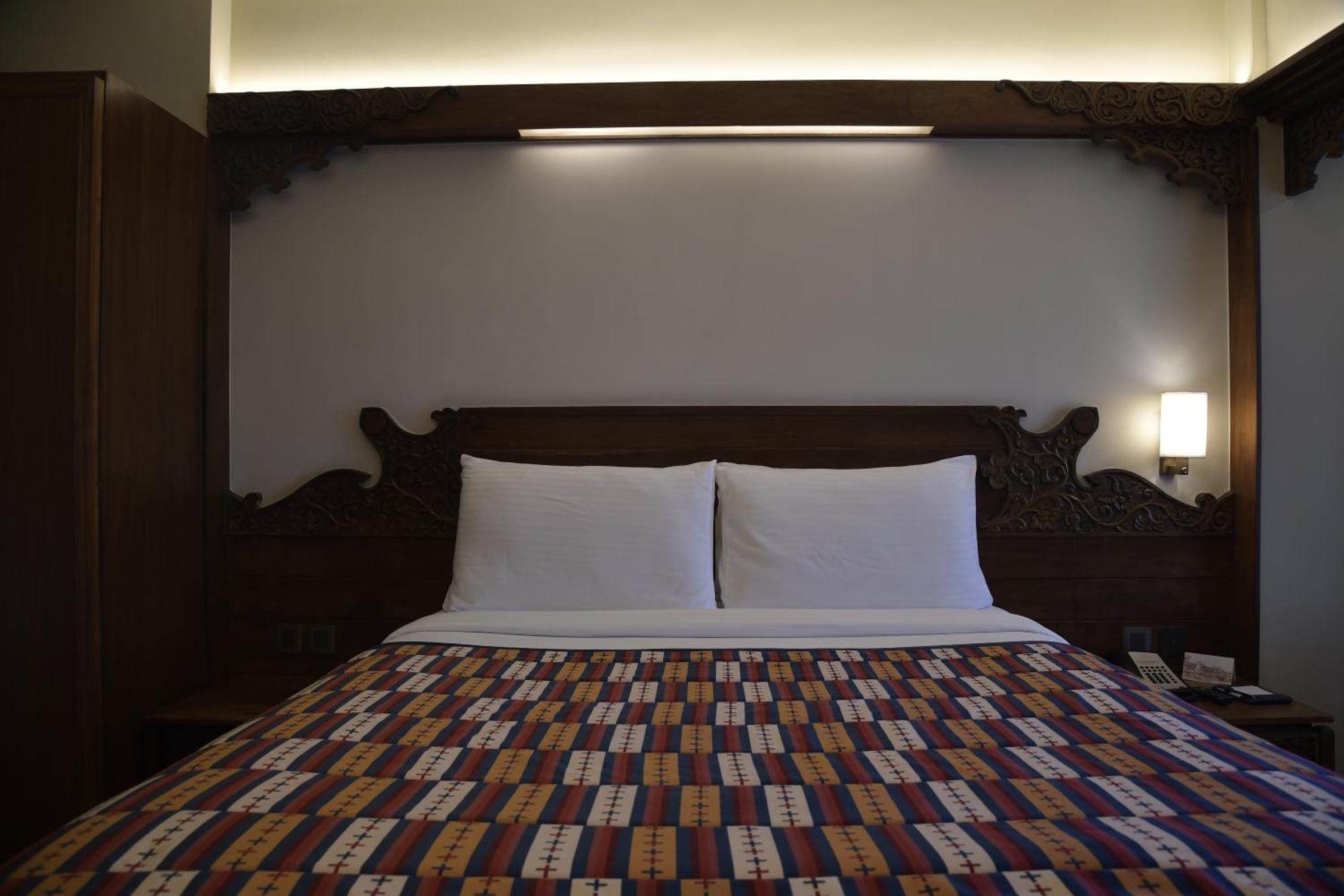 Hotel Yak&Yeti Katmandu Dış mekan fotoğraf